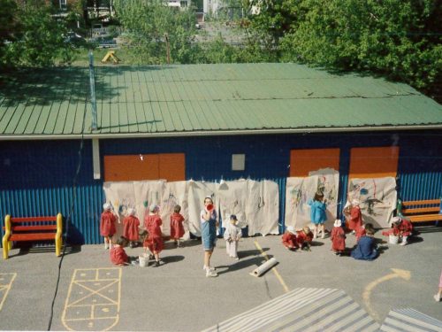 Cour extérieure en 1985