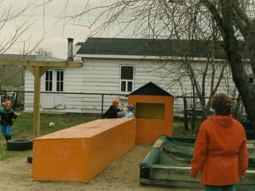 Cour extérieure en 1988